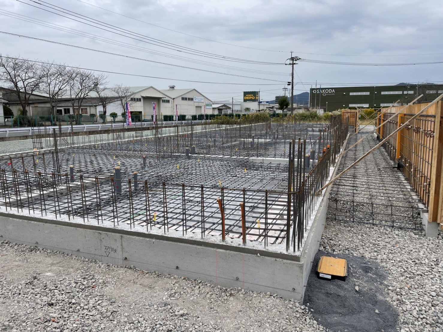 基礎工事完了しました！